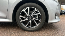 Toyota Yaris 1.5 Hybrid Design 5dr CVT Hybrid Hatchback